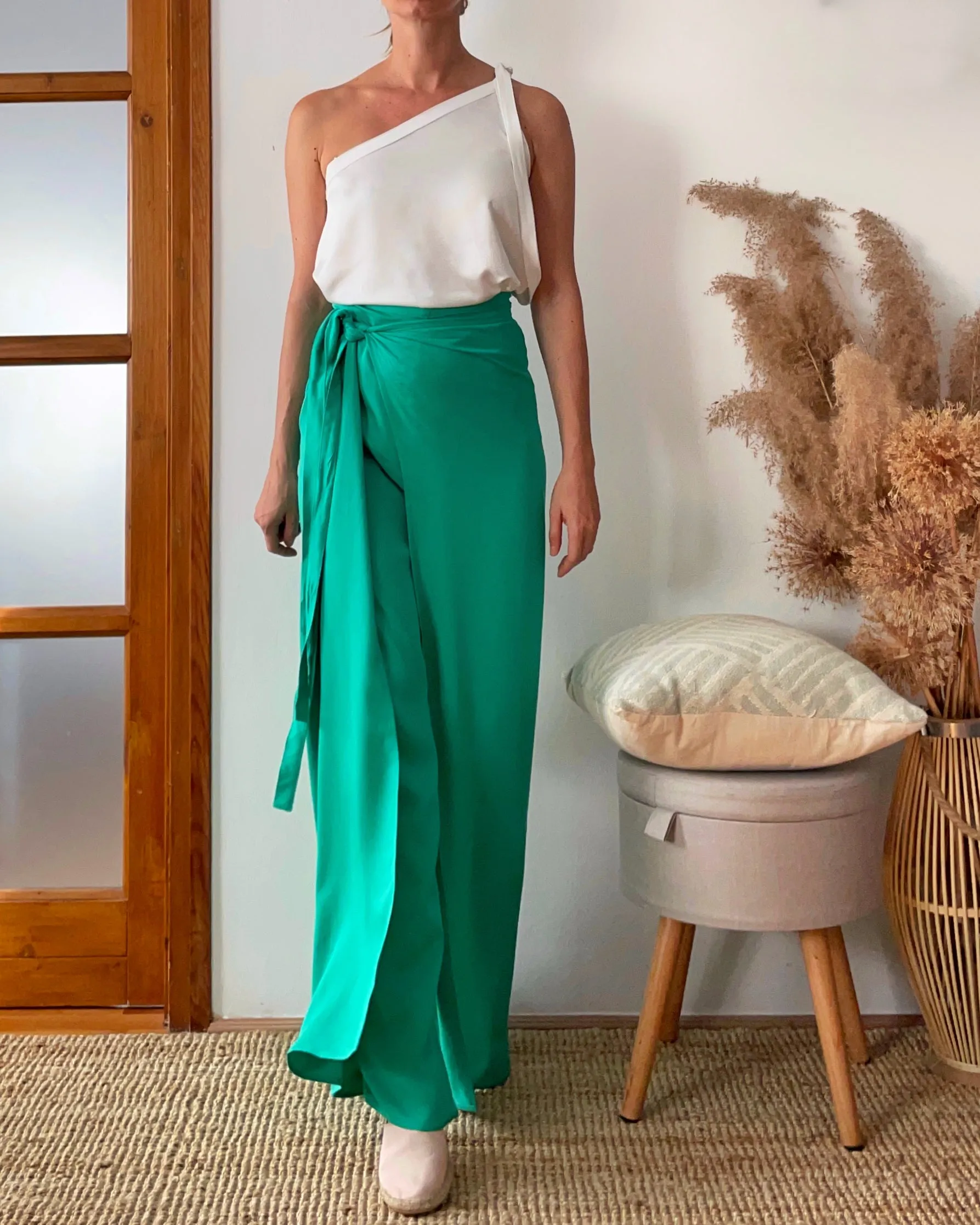 SKIRTPANTS/ MORE COLOURS